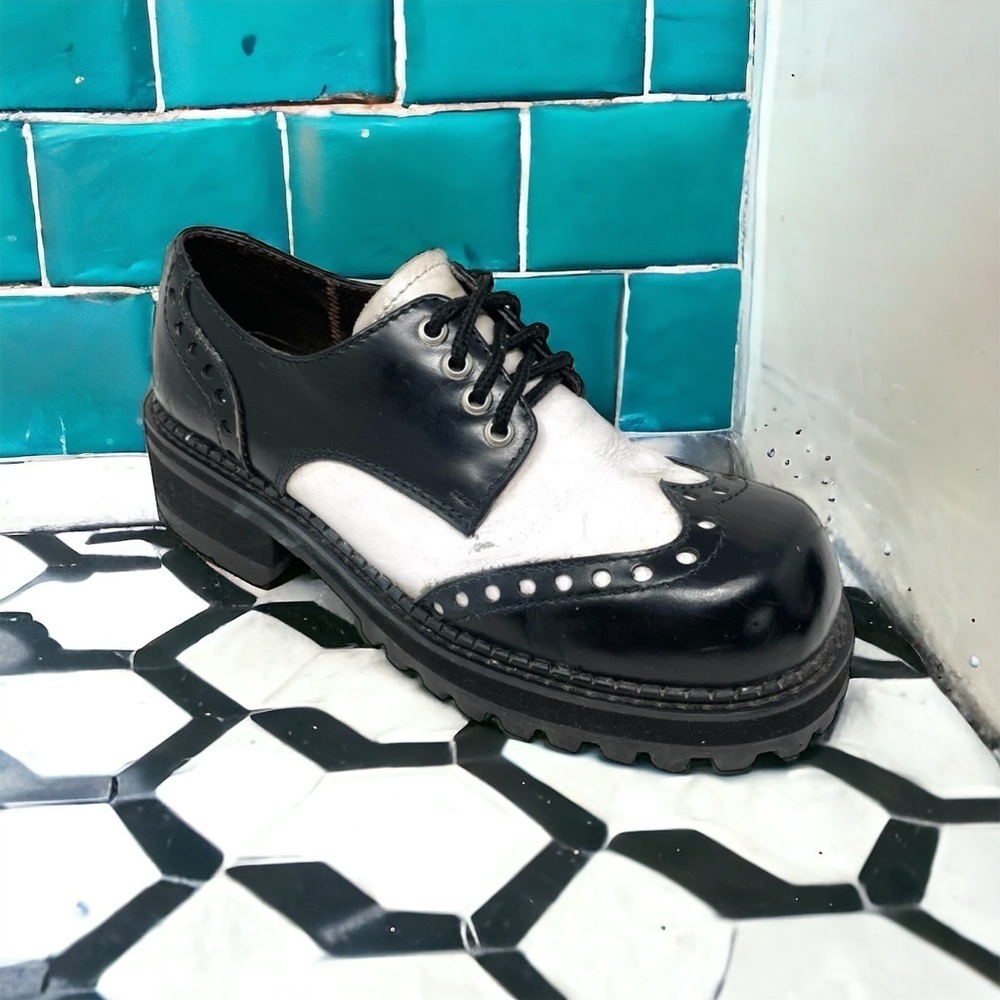 Bed Stu 90s Black & White Leather Blunt Toe Chunky Lug Wingtip Oxford Size  7.5